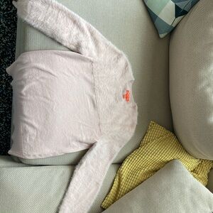 Women’s sweater- light pink